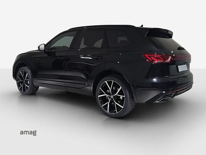 Gebraucht VW Touareg Edition 286 PS (210 kW) 2026 Grenadilla black metallic SUV