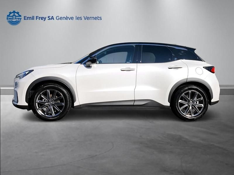 Gebraucht Lexus LBX 136 PS (100 kW) 2025 Weiss SUV