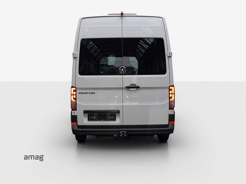 Gebraucht VW Crafter 177 PS (130 kW) 2024 Candyweiss Van