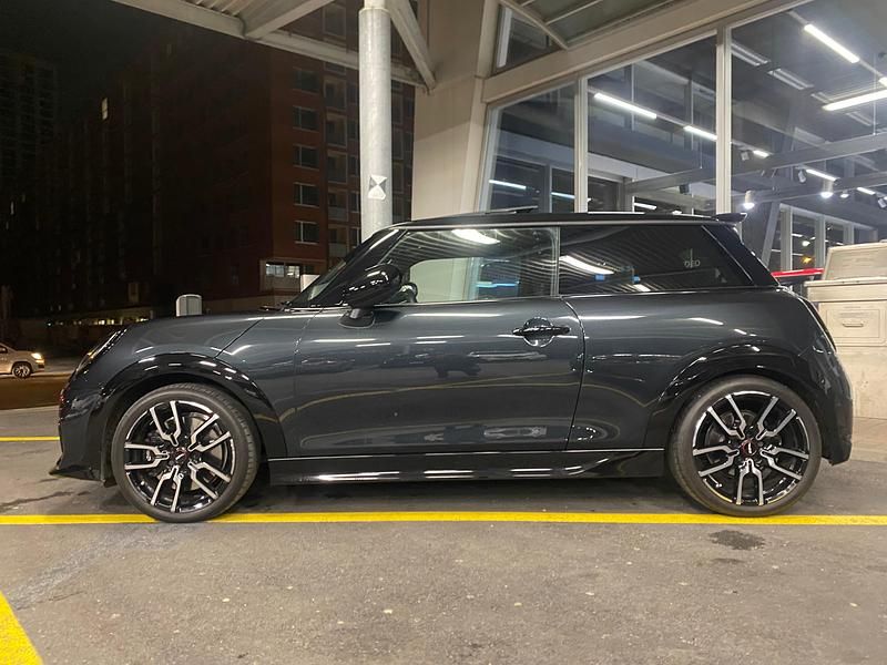 Gebraucht Mini Cooper S 204 PS (150 kW) 2024 Kleinwagen