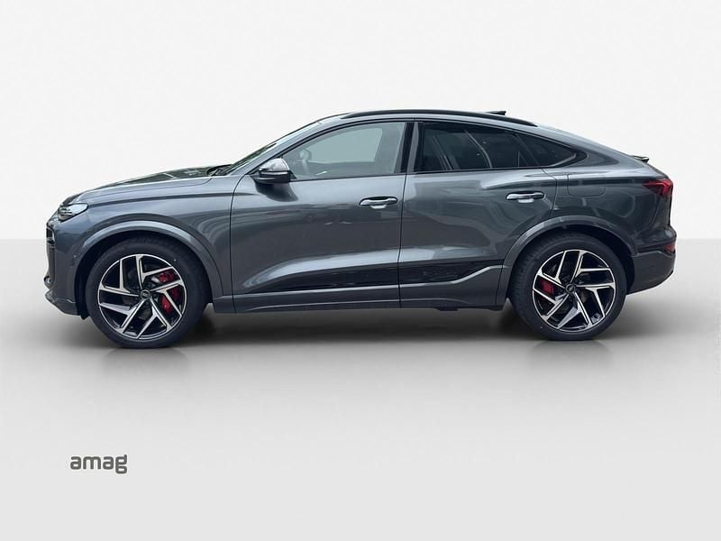 Gebraucht Audi SQ6 Sportback e-tron Ambiente 360 kW (490 PS) 2025 Daytonagrau perleffekt SUV