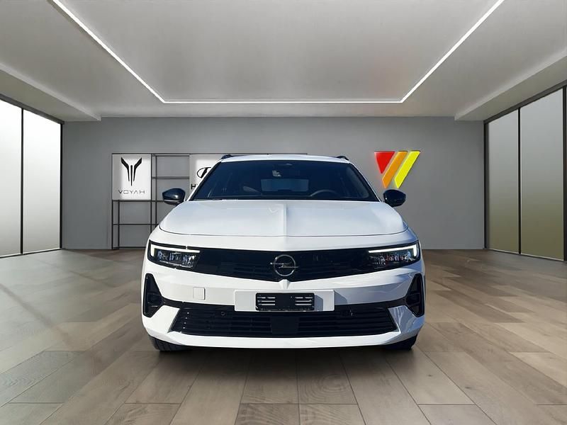 Neu Opel Astra 114 kW (156 PS) 2025 Weiss Kombi