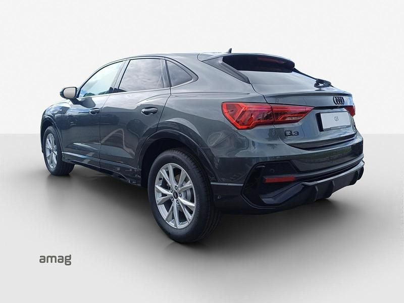 Neu Audi Q3 Sportback Attraction 150 PS (110 kW) 2025 Daytonagrau perleffekt SUV