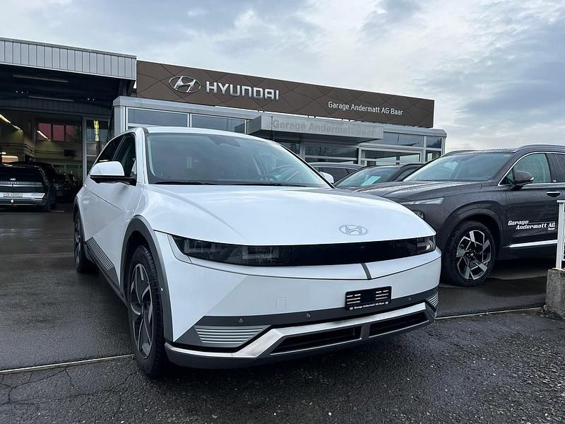 Weiss Gebraucht 2022 Hyundai Ioniq 6 Edition Limousine | CHF 39’900 - Bild 1/4