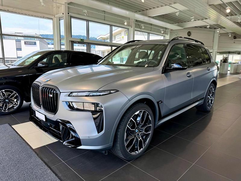 Gebraucht BMW X7 M Sport 530 PS (389 kW) 2024 SUV