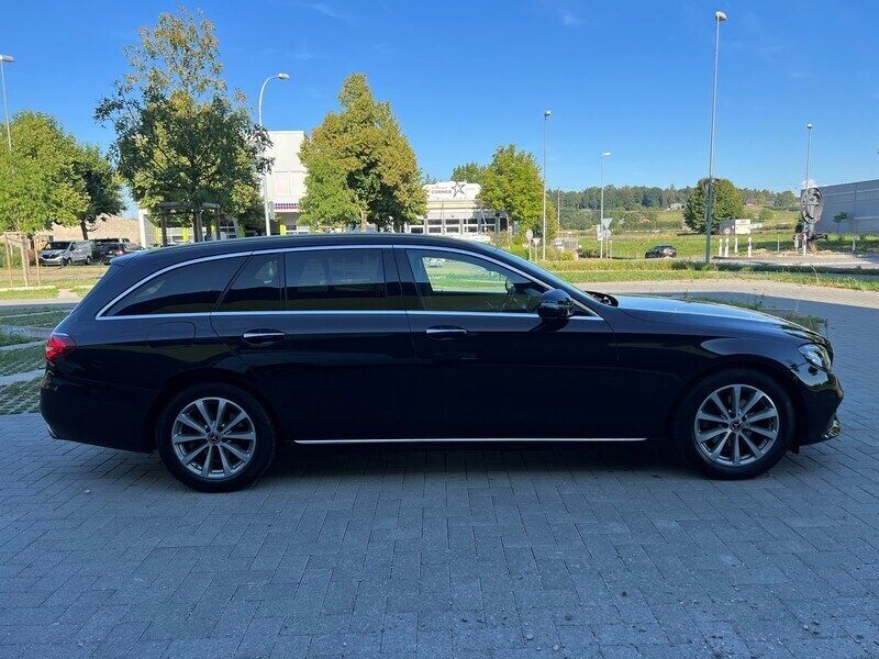 Gebraucht Mercedes E200 Avantgarde 184 PS (135 kW) 2017 Schwarz Kombi