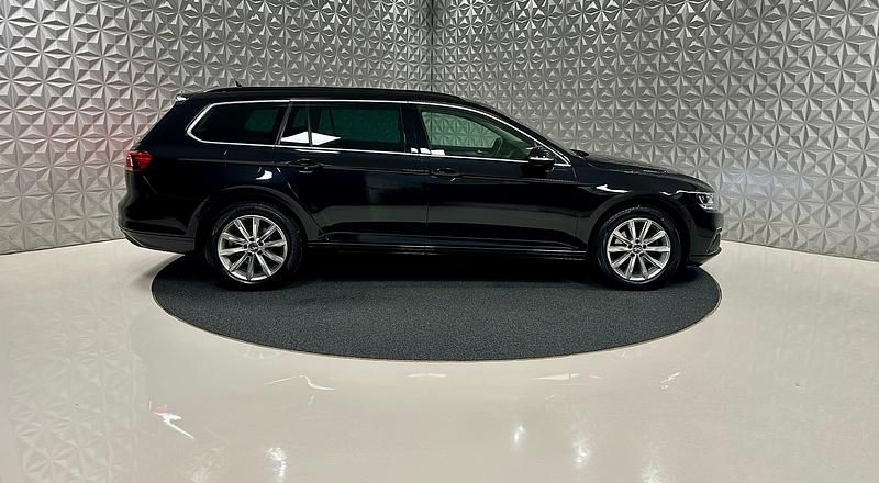 Gebraucht VW Passat Business 200 PS (147 kW) 2021