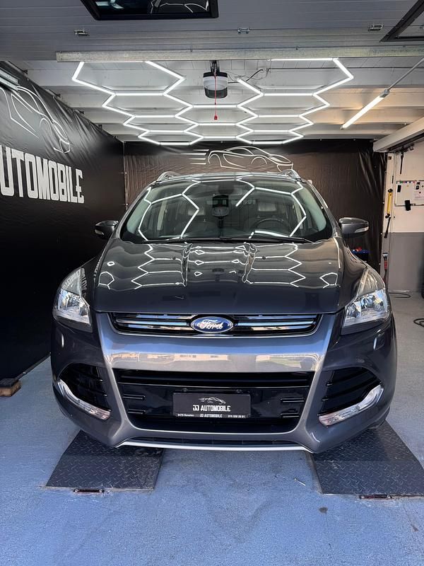 Gebraucht Ford Kuga Titanium 140 PS (102 kW) 2013 SUV