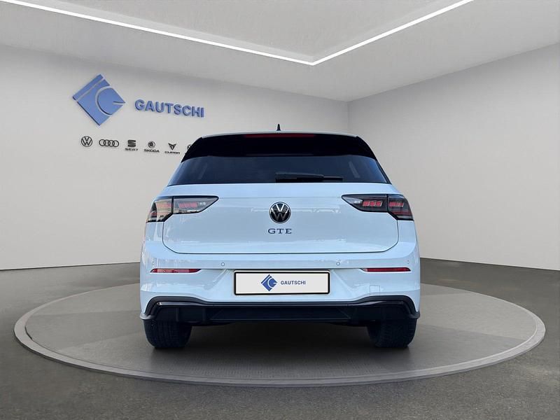 Neu VW Golf VIII GTE 272 PS (200 kW) 2025 Weiss Limousine