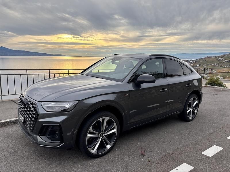 Gebraucht 2022 Audi Q5 Sportback Black Edition SUV | CHF 33’000 (Guter Preis) - Bild 1/4