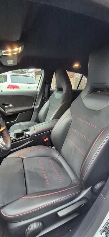 Gebraucht Mercedes A180 Night 136 PS (100 kW) 2022