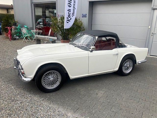 Gebraucht 1963 Triumph TR4 Cabrio | CHF 28’900 - Bild 1/4