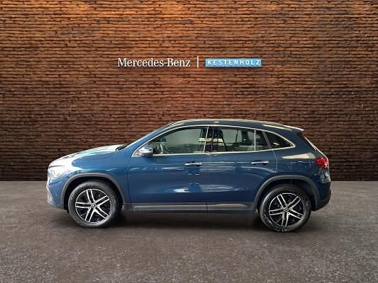 Gebraucht Mercedes GLA250 Progressive 224 PS (164 kW) 2021 Blau SUV
