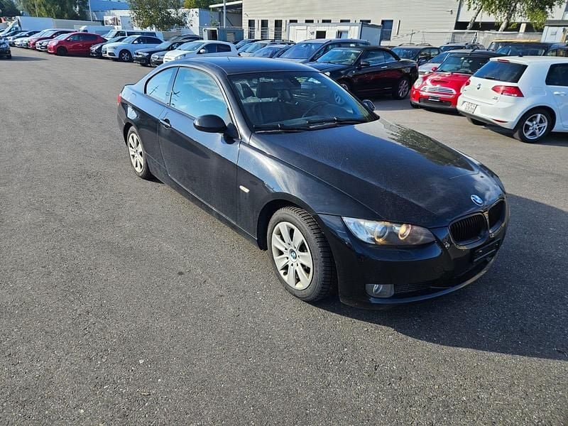 Gebraucht BMW 320 170 PS (125 kW) 2009 Coupé