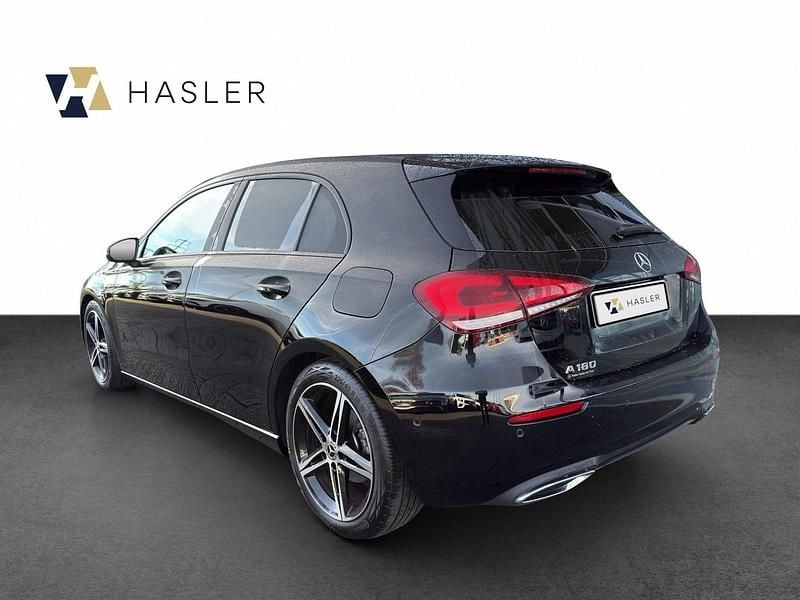 Gebraucht Mercedes A180 Night 136 PS (100 kW) 2022 Schwarz Limousine