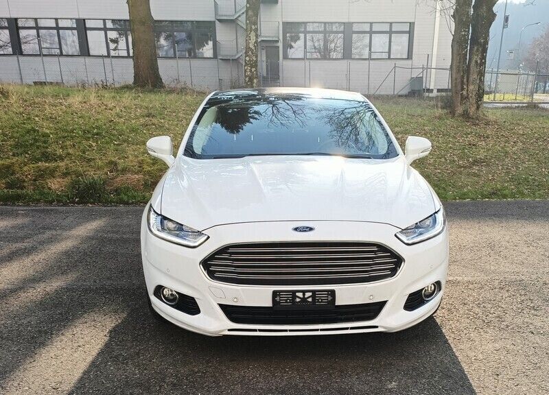 Gebraucht Ford Mondeo Titanium 180 PS (132 kW) 2015