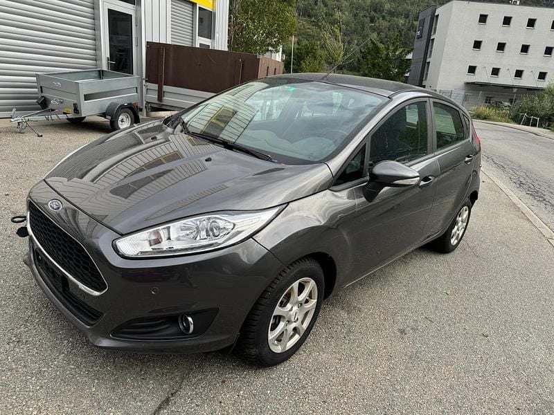 Gebraucht 2016 Ford Fiesta Kleinwagen | CHF 2’800 - Bild 1/4