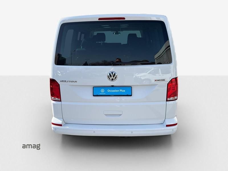 Gebraucht VW Multivan Family 150 PS (110 kW) 2021 Candyweiss (lb9a) Van