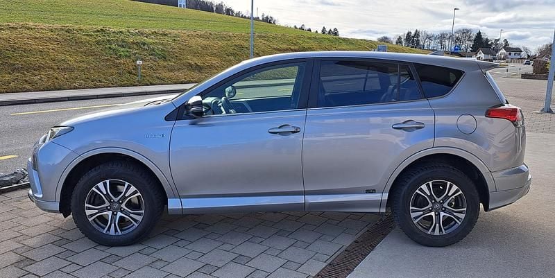 Gebraucht Toyota RAV4 Hybrid 197 PS (144 kW) 2017 SUV