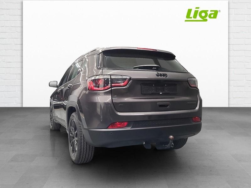 Gebraucht Jeep Compass Night Eagle 131 PS (96 kW) 2020 SUV