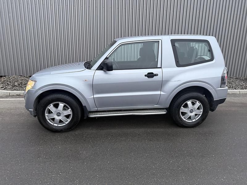 Gebraucht Mitsubishi Pajero 200 PS (147 kW) 2012 SUV