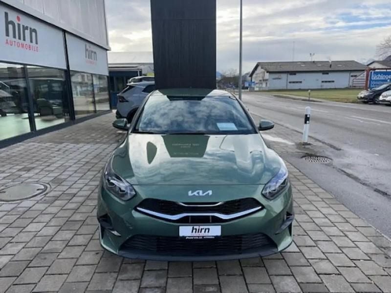 Gebraucht Kia Ceed 160 PS (117 kW) 2026 Grün Kleinwagen