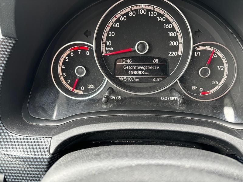 Gebraucht VW up! move up! 60 PS (44 kW) 2019 Kleinwagen