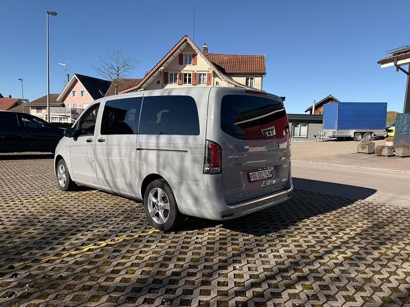 Gebraucht Mercedes Vito 163 PS (119 kW) 2024 Van