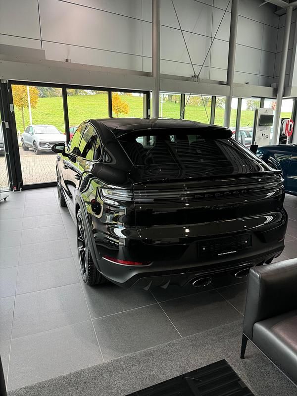 Gebraucht Porsche Cayenne 500 PS (367 kW) 2024 SUV