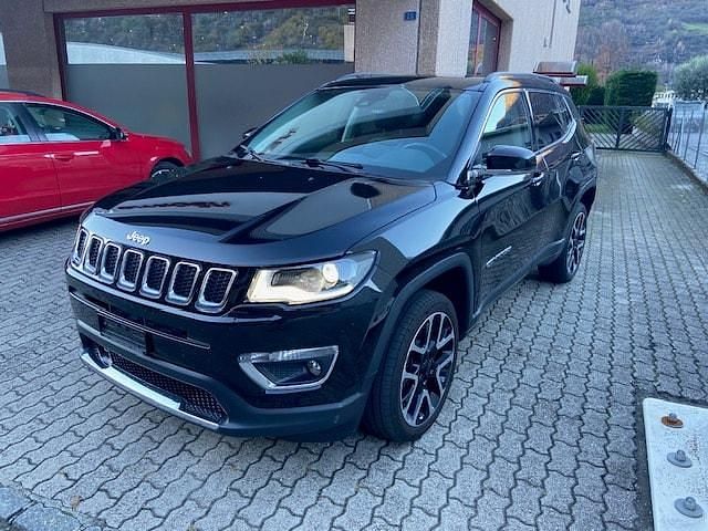 Gebraucht Jeep Compass Limited 170 PS (125 kW) 2018 SUV