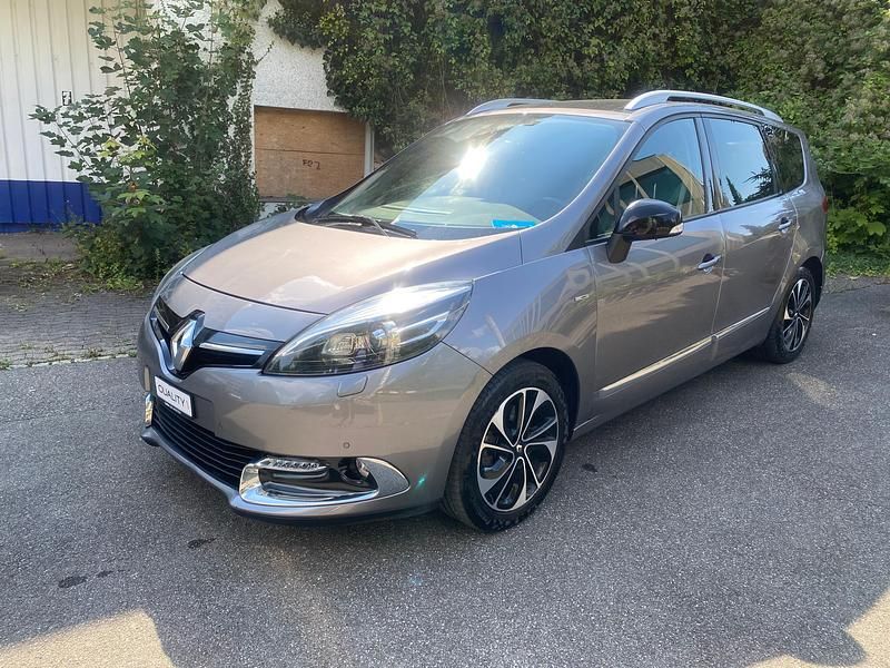 Gebraucht 2015 Renault Grand Scénic III Bose Edition Van / Kleinbus | CHF 6’400 (Etwas zu teuer) - Bild 1/4