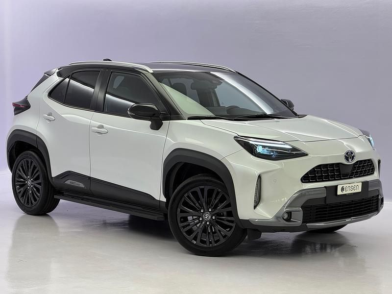 Weiss Gebraucht 2021 Toyota Yaris Cross SUV | CHF 29’800 - Bild 1/4