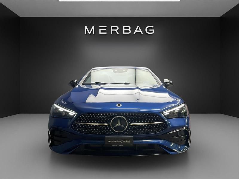 Gebraucht Mercedes CLE450 380 PS (279 kW) 2024 Blau Cabrio