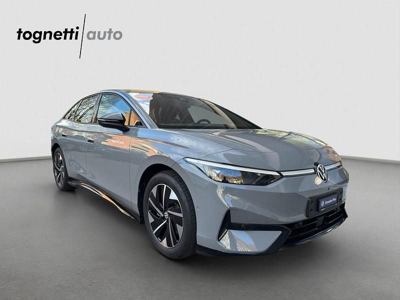 Gebraucht VW ID.7 Pro 210 kW (286 PS) 2023 Grau Kleinwagen