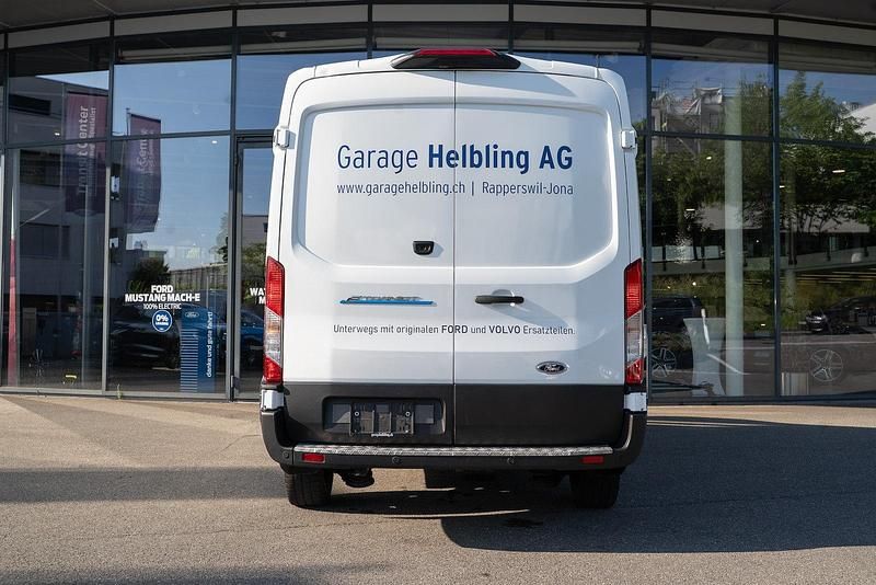 Gebraucht Ford E-Transit Trend 135 kW (184 PS) 2022 Van
