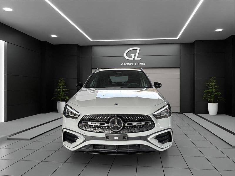 Neu Mercedes GLA220 190 PS (139 kW) 2026 Grau SUV