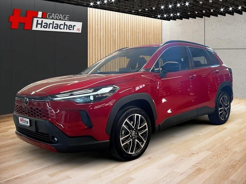 Rot Neu 2025 Toyota Corolla Cross Trend SUV | CHF 39’750 (Fairer Preis) - Bild 1/4