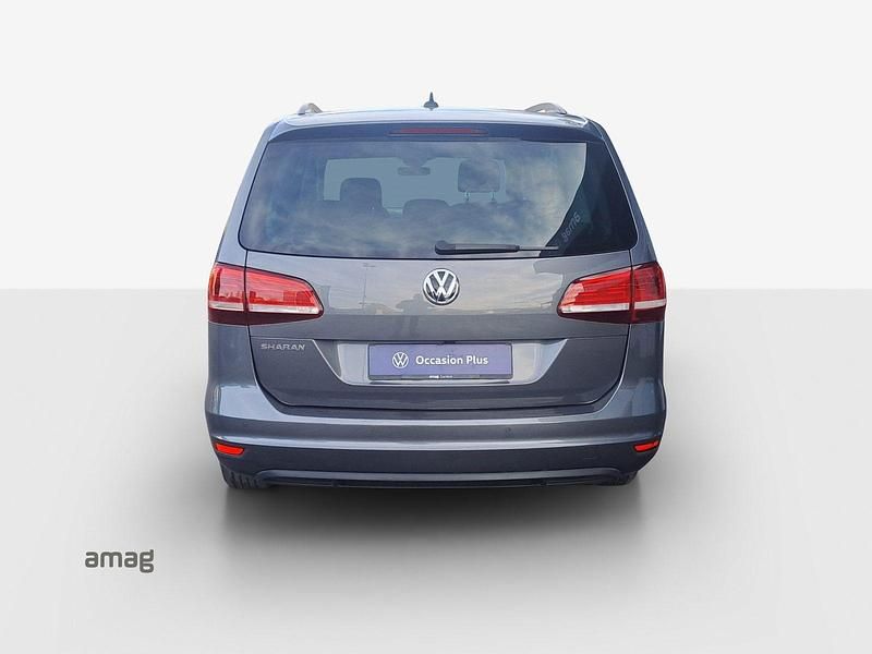 Gebraucht VW Sharan Comfortline 150 PS (110 kW) 2021 Indium grey metallic Van / Kleinbus