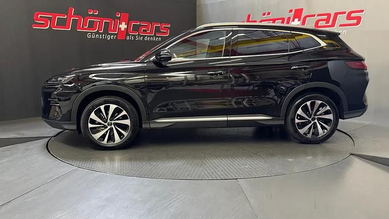 Neu BYD Seal U Design 160 kW (218 PS) 2026 Schwarz SUV