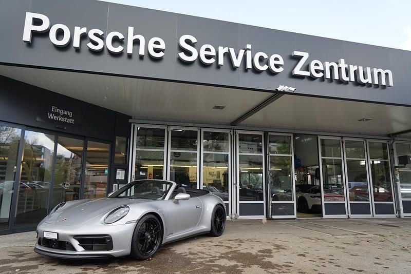 Silber Gebraucht 2024 Porsche 911 Carrera 4 Cabriolet Cabrio | CHF 159’850 - Bild 1/4