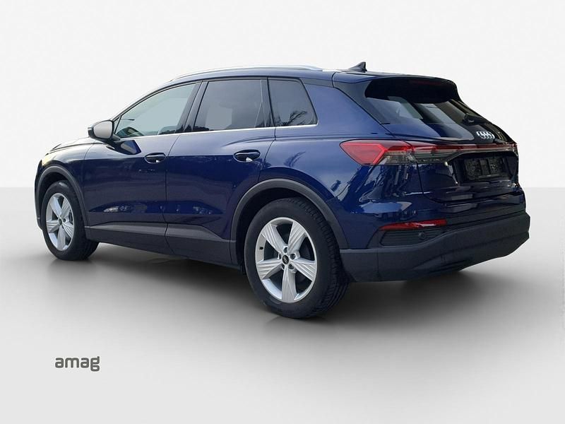 Gebraucht Audi Q4 e-tron Basis 210 kW (286 PS) 2024 Bleu navarra métallisé SUV