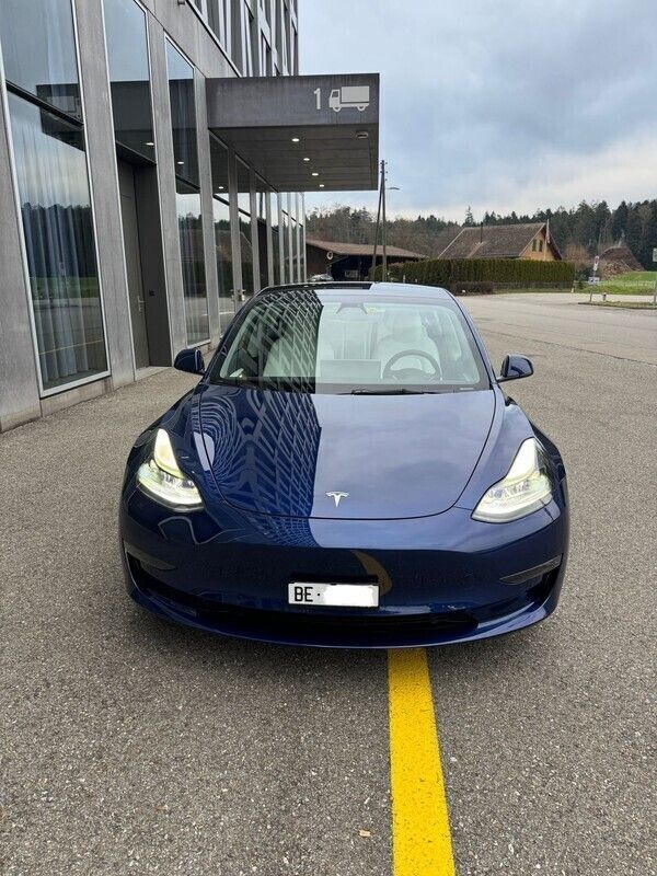 Gebraucht 2021 Tesla Model 3 Long Range AWD Limousine | CHF 31’900 - Bild 1/4
