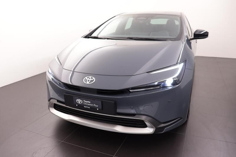 Grau Gebraucht 2024 Toyota Prius Trend Kleinwagen | CHF 39’750 (Teuer) - Bild 1/4