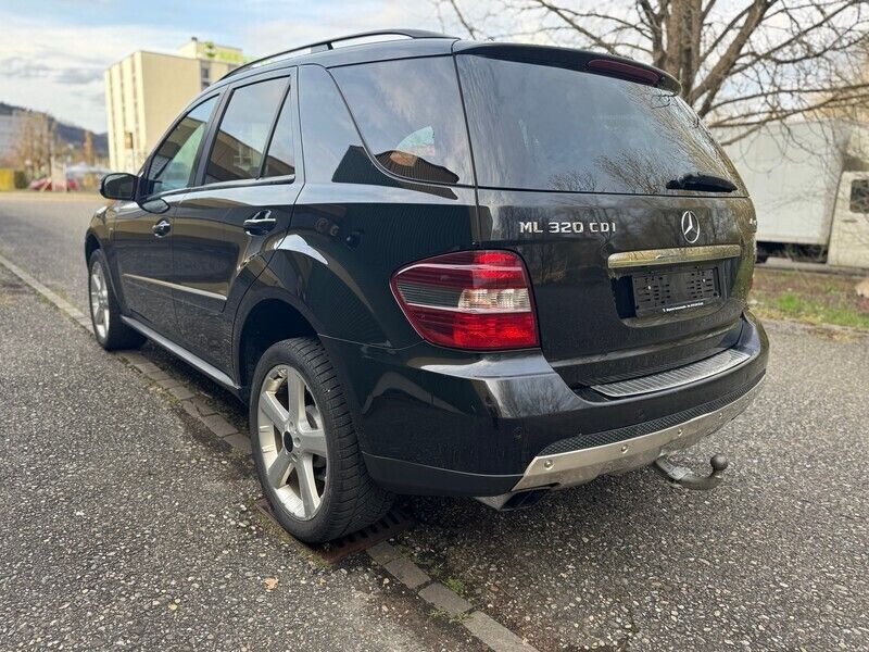 Gebraucht Mercedes ML320 Edition 224 PS (164 kW) 2008 SUV