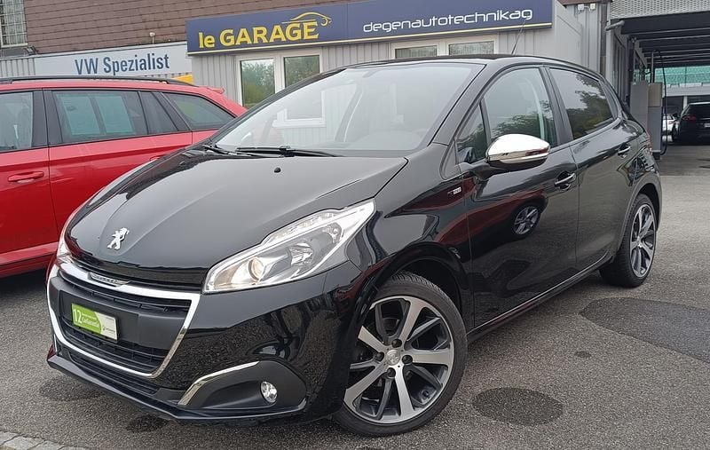 Schwarz Gebraucht 2016 Peugeot 208 Style Kleinwagen | CHF 12’400 (Teuer) - Bild 1/4