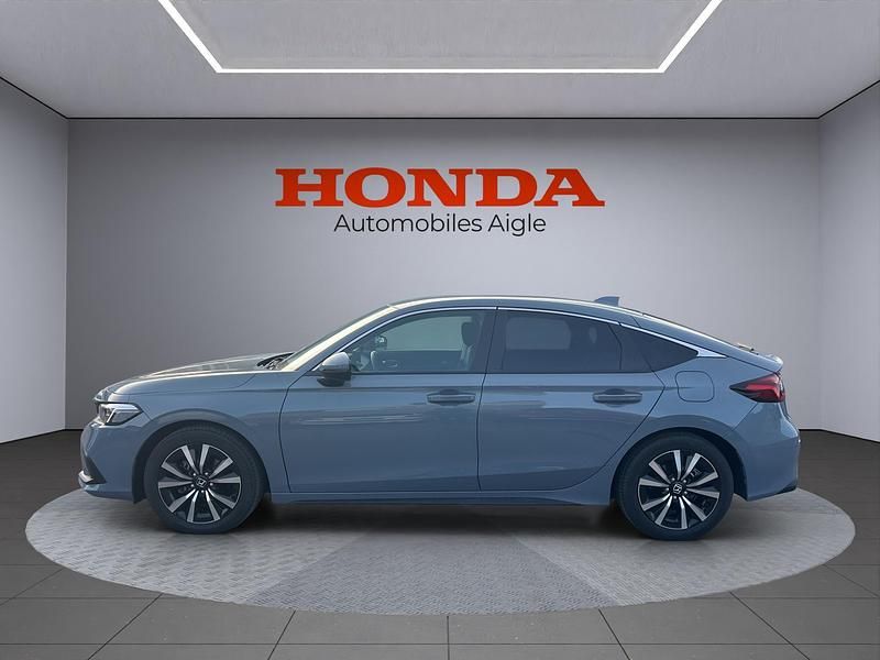 Gebraucht Honda Civic Elegance 184 PS (135 kW) 2024 Grau Limousine