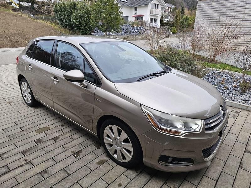 Gebraucht Citroën C4 Exclusive 120 PS (88 kW) 2013 Limousine