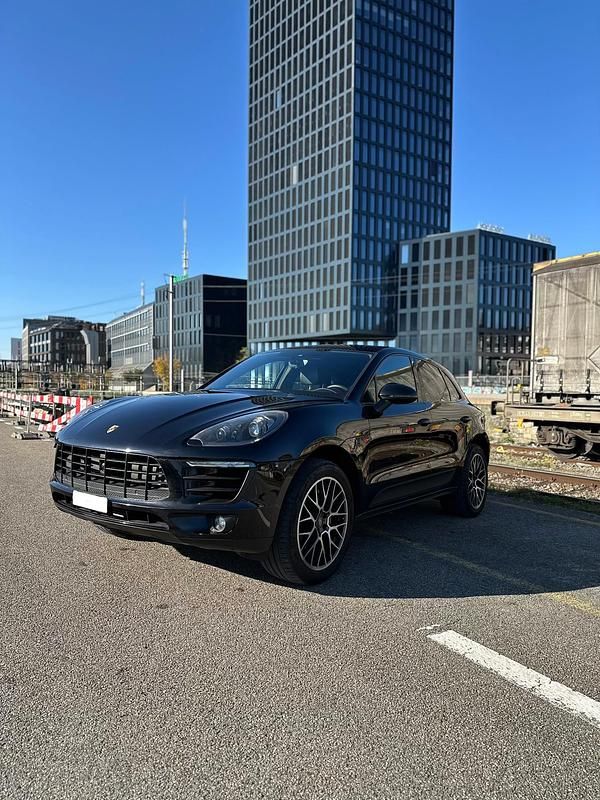 Gebraucht 2015 Porsche Macan S SUV | CHF 28’899 (Etwas zu teuer) - Bild 1/4