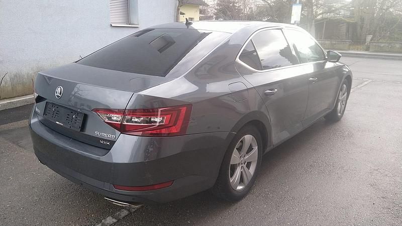Gebraucht Skoda Superb Style 280 PS (205 kW) 2016