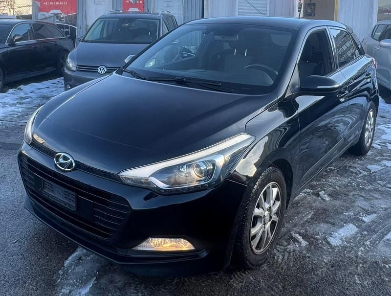 Gebraucht 2016 Hyundai i20 | CHF 4’300 (Superpreis) - Bild 1/4